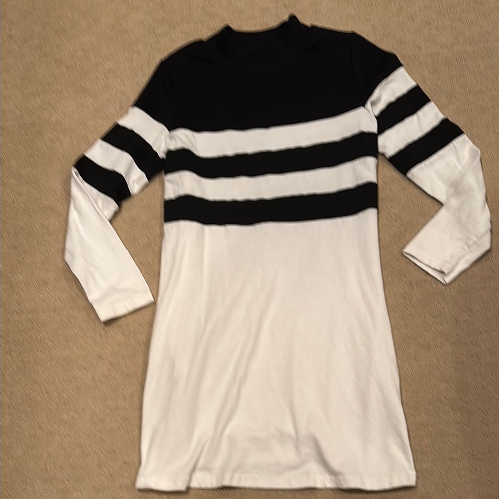 SHE-IN  Long Sleeve Sweatshirt Mini Dress